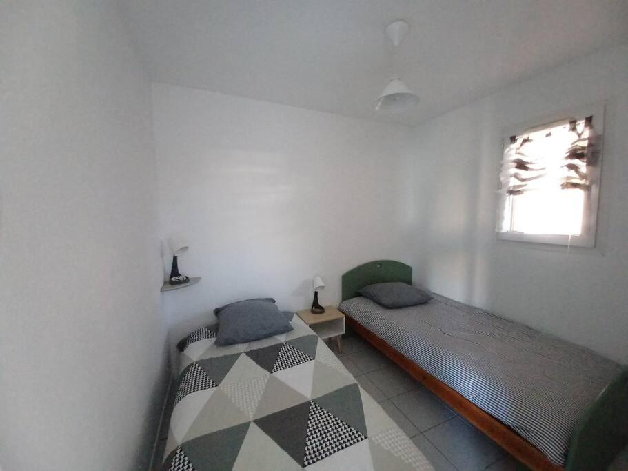 Plain-Pied, Terrasse, Piscine, Pleine Vue Mer, Plage A 6' A Pied, Parking, Wifi Fleury  Extérieur photo
